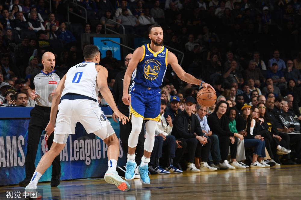 在一个全面 在一个全面