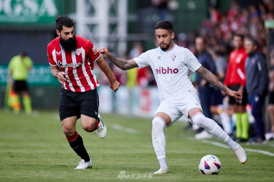 值与明星效 值与明星效